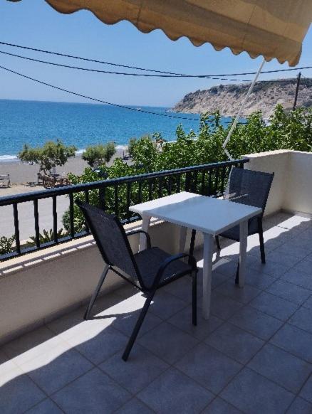 Eirini Apts On The Beach Psari Forada Esterno foto